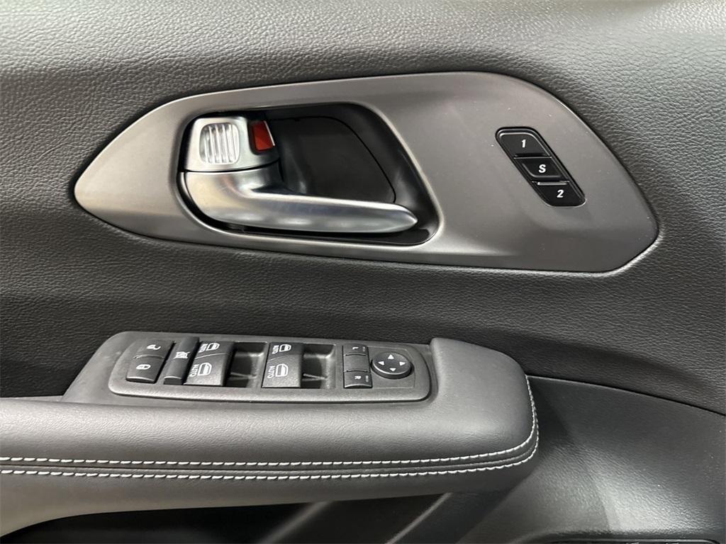 new 2025 Chrysler Pacifica car, priced at $49,090