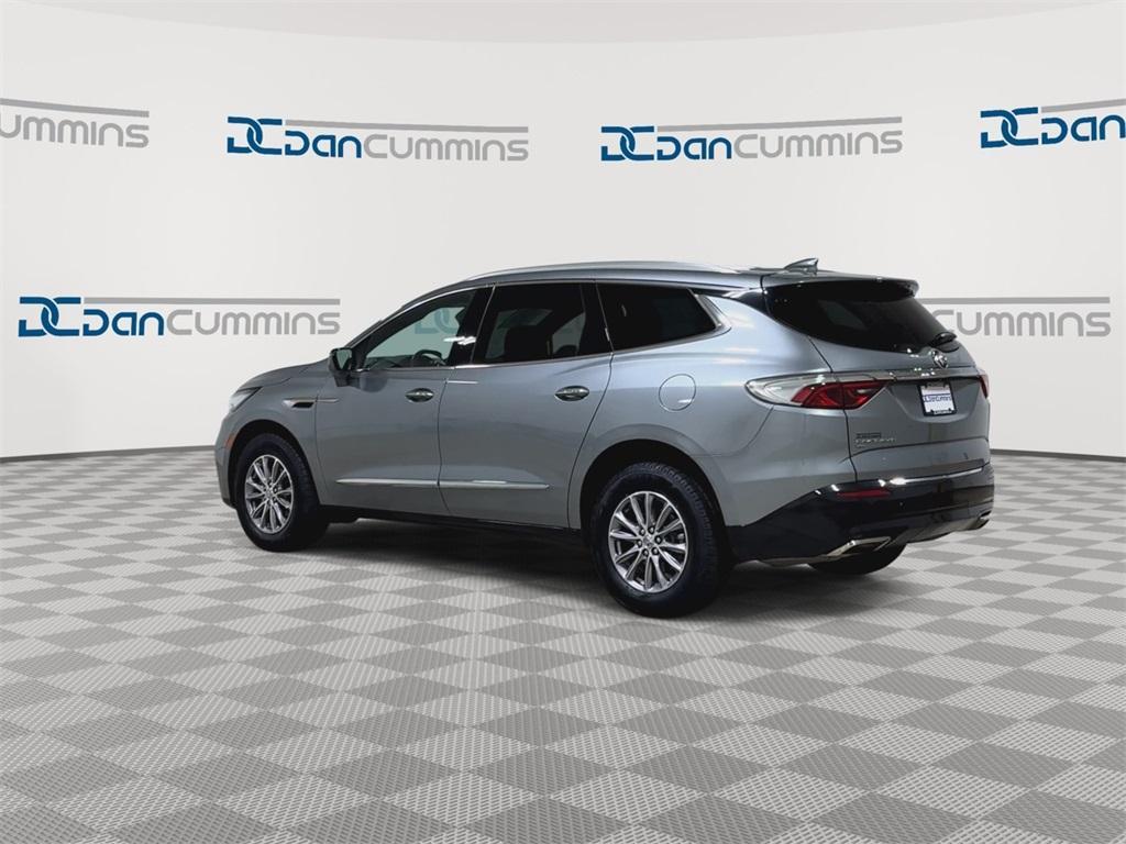 used 2024 Buick Enclave car, priced at $32,302