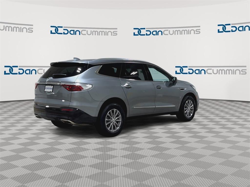 used 2024 Buick Enclave car, priced at $32,302