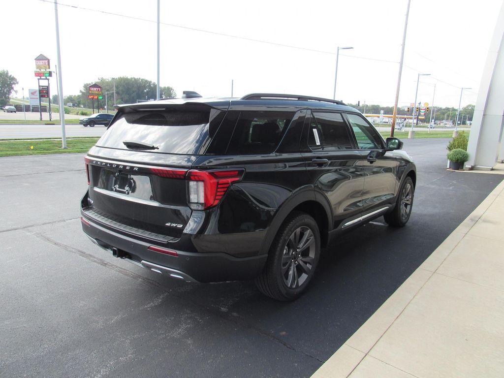 new 2025 Ford Explorer car, priced at $48,660