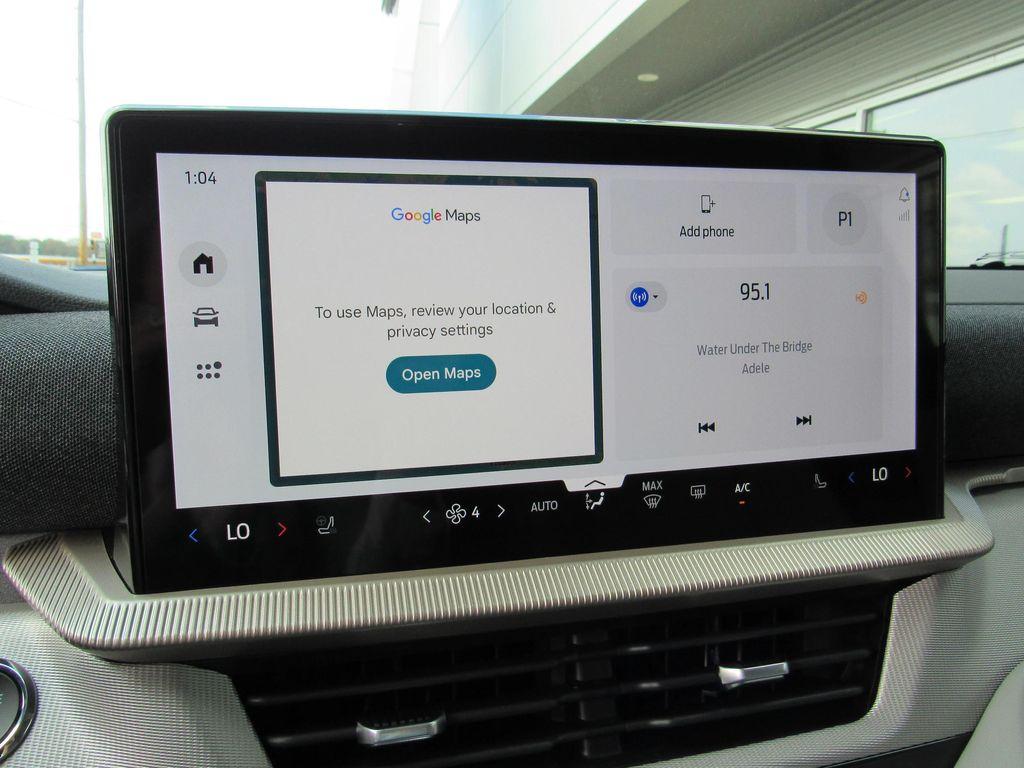 new 2025 Ford Explorer car, priced at $48,660