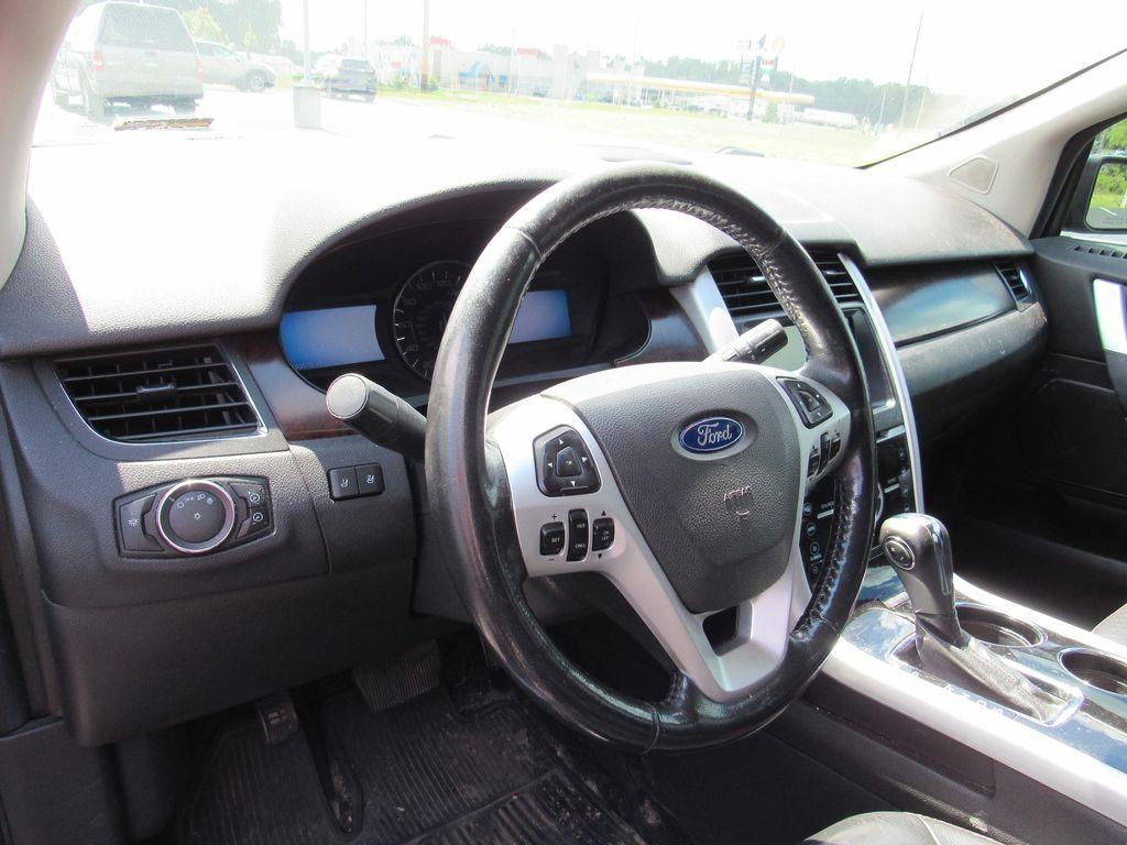 used 2013 Ford Edge car, priced at $4,895