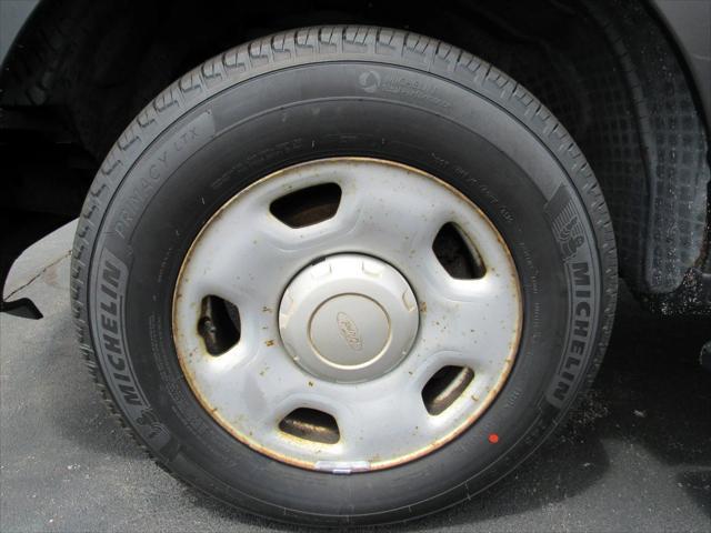 used 2005 Ford F-150 car, priced at $8,895