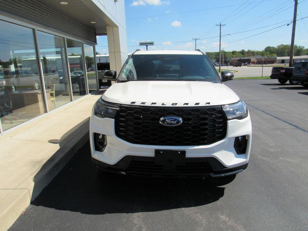 new 2025 Ford Explorer car, priced at $54,270