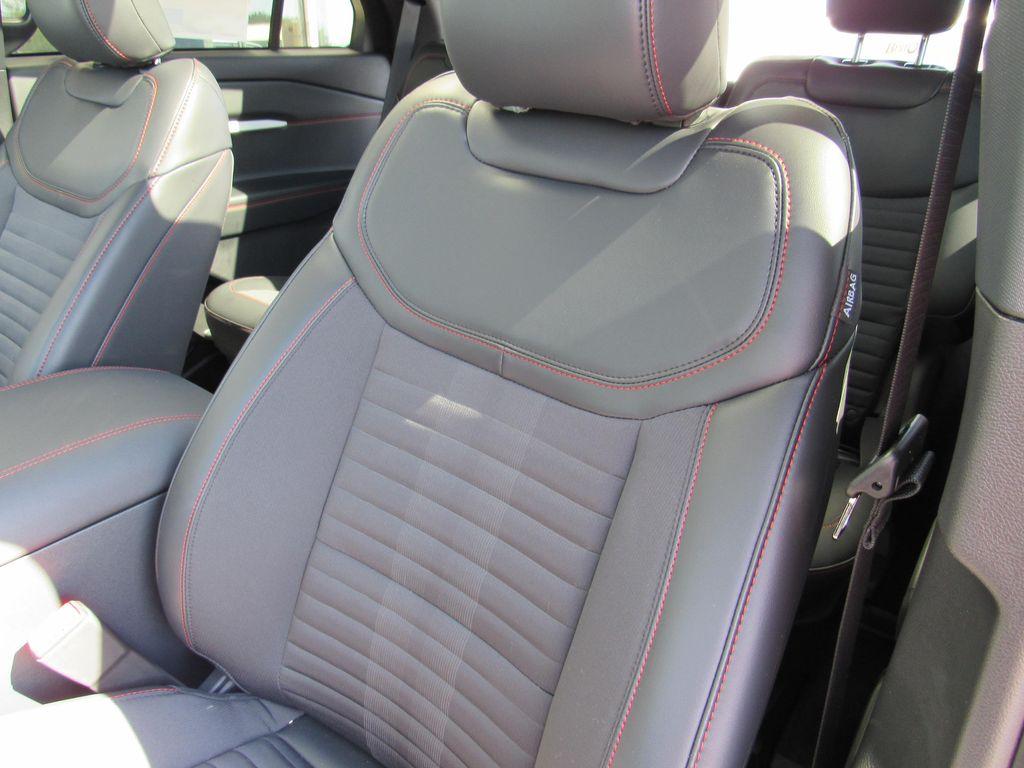 new 2025 Ford Explorer car, priced at $54,270