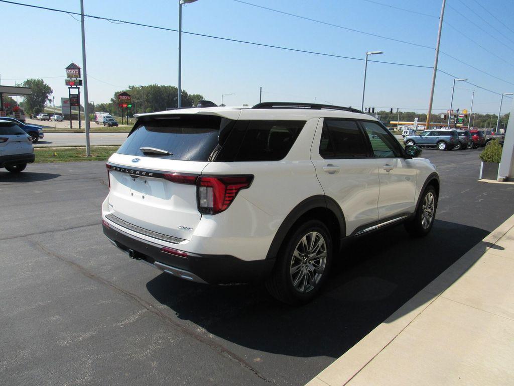 new 2025 Ford Explorer car, priced at $51,550