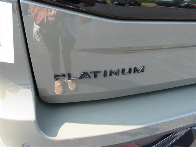 new 2025 Ford Expedition car, priced at $83,760