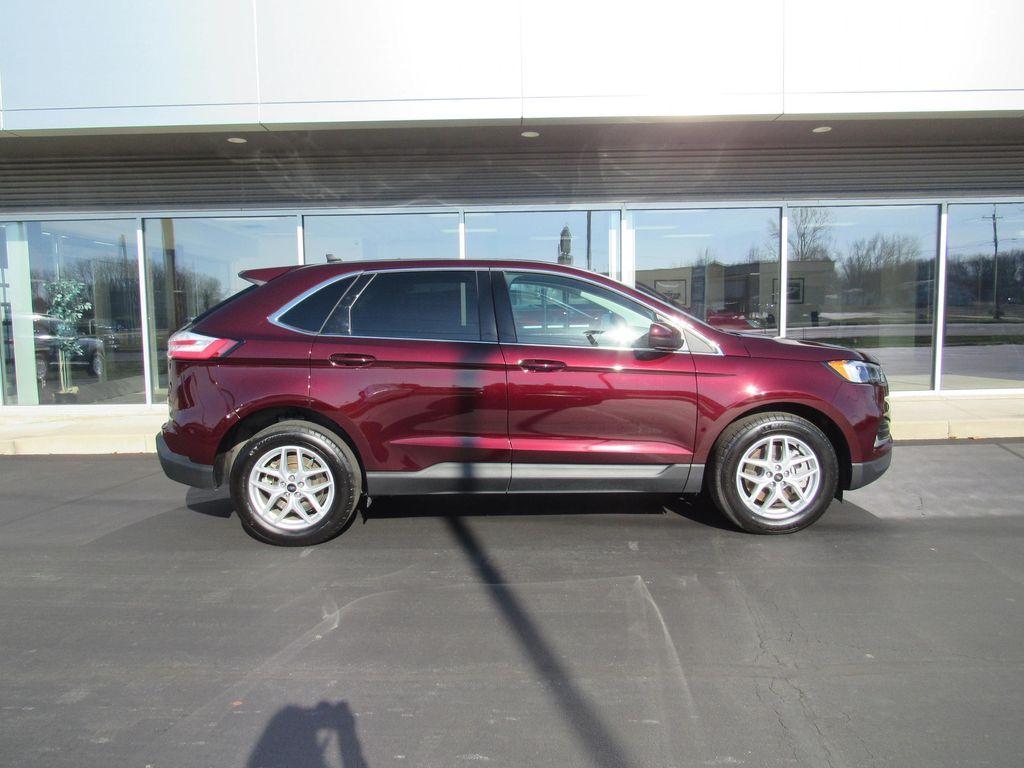 used 2024 Ford Edge car, priced at $25,895