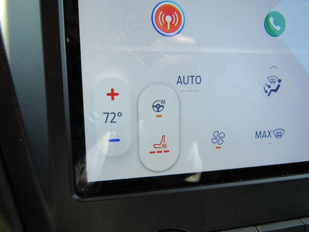 used 2024 Ford Edge car, priced at $25,895