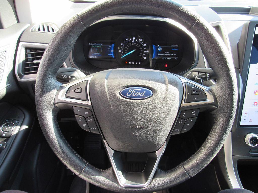 used 2024 Ford Edge car, priced at $25,895