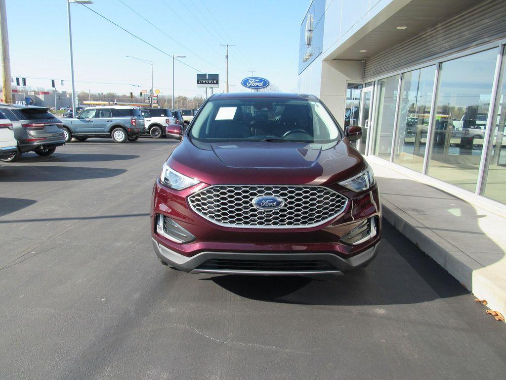 used 2024 Ford Edge car, priced at $25,895