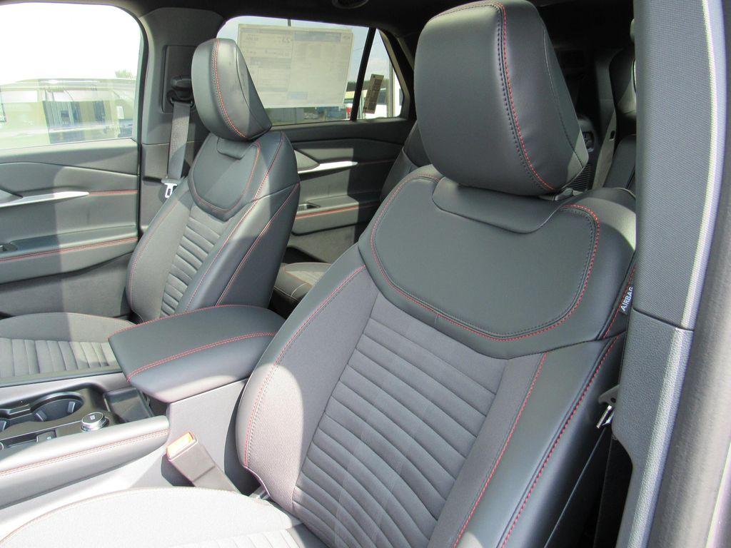 new 2025 Ford Explorer car, priced at $53,730