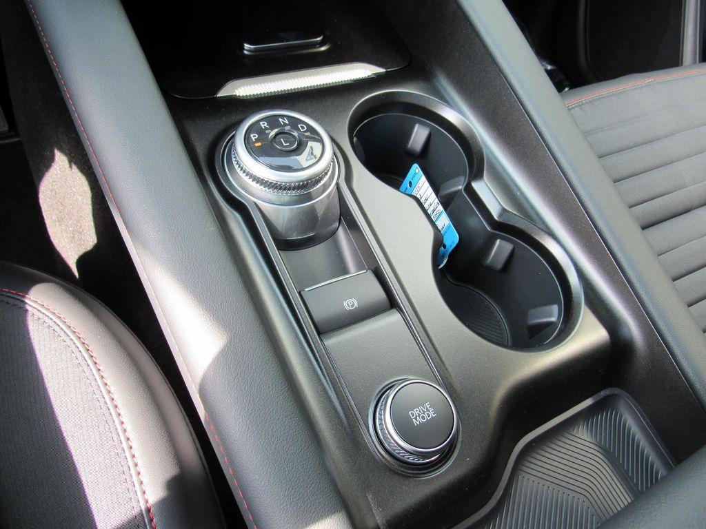 new 2025 Ford Explorer car, priced at $53,730