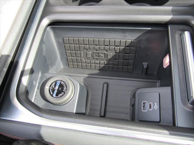 new 2025 Ford Expedition car, priced at $72,310