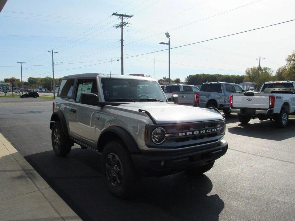 new 2024 Ford Bronco car, priced at $40,683