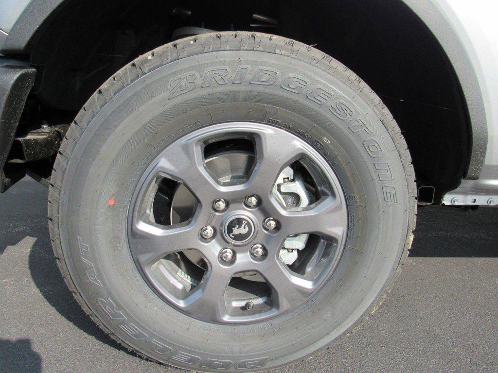 new 2024 Ford Bronco car, priced at $40,683