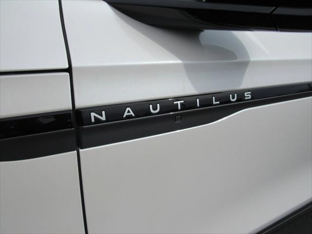 new 2024 Lincoln Nautilus car, priced at $61,695