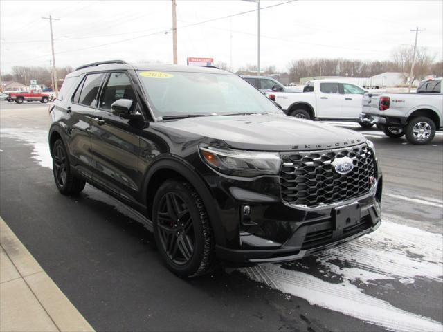 new 2025 Ford Explorer car, priced at $61,050