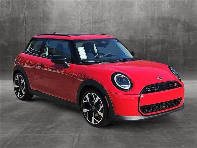 new 2025 MINI Hardtop car, priced at $37,005