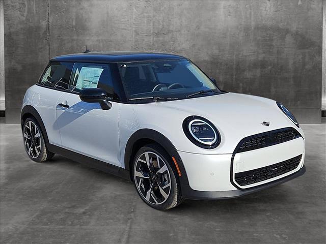 new 2025 MINI Hardtop car, priced at $32,995