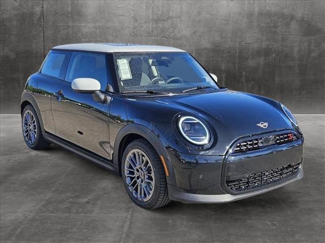 new 2025 MINI Hardtop car, priced at $37,335