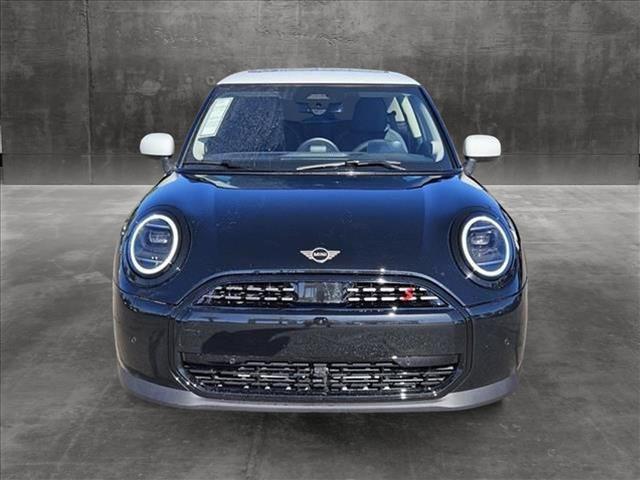 new 2025 MINI Hardtop car, priced at $37,335