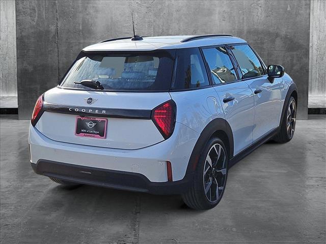 new 2025 MINI Hardtop car, priced at $34,500