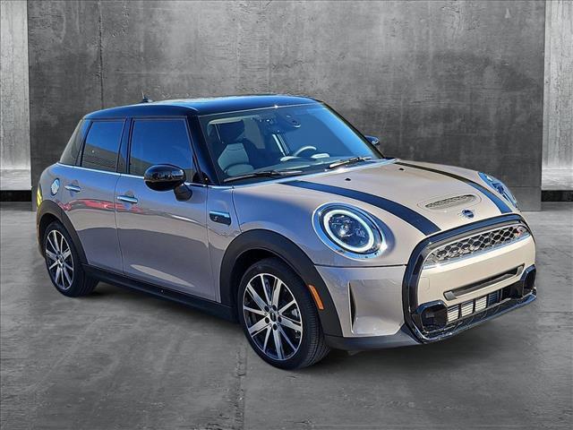 used 2024 MINI Hardtop car, priced at $29,995