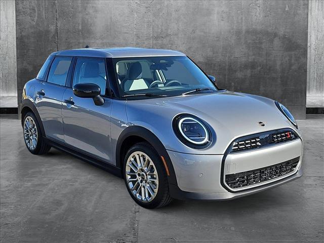 new 2025 MINI Hardtop car, priced at $36,670