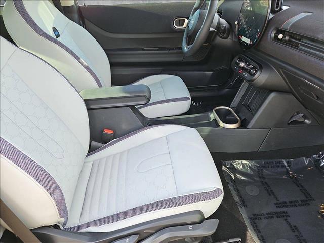 used 2025 MINI Hardtop car, priced at $30,491