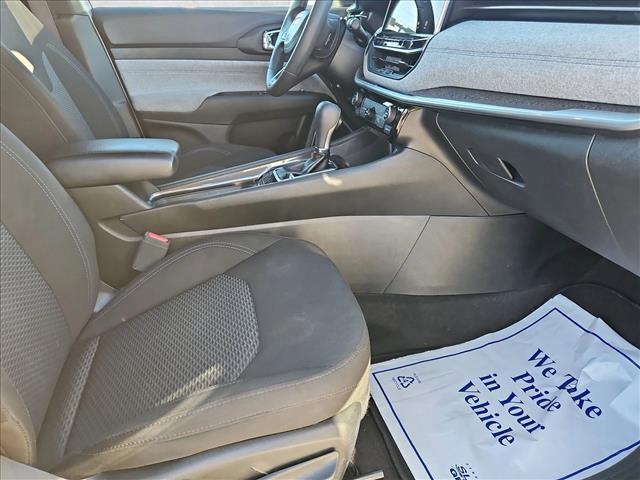 used 2023 Jeep Compass car, priced at $17,400