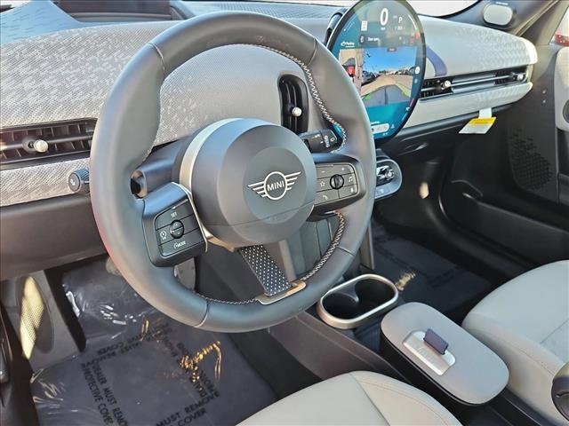 used 2025 MINI Hardtop car, priced at $31,996
