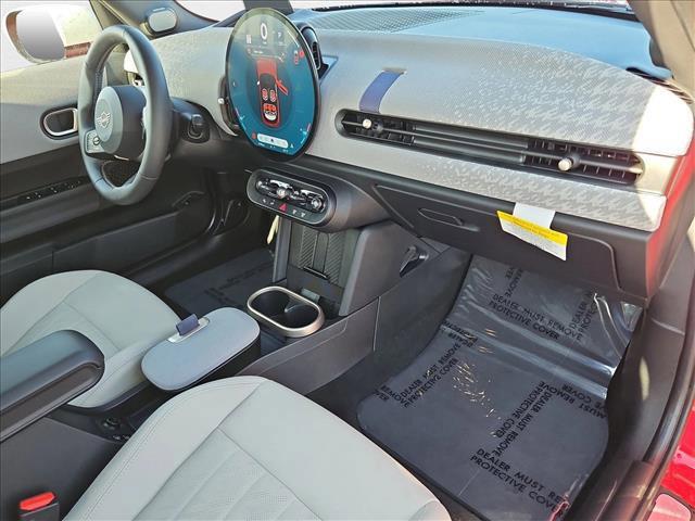 used 2025 MINI Hardtop car, priced at $31,996