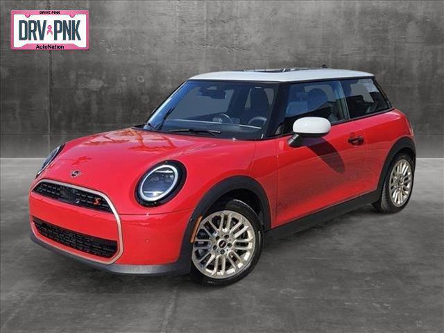 new 2025 MINI Hardtop car, priced at $35,595