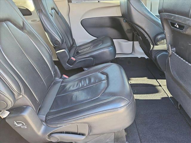 used 2022 Chrysler Pacifica car, priced at $19,498