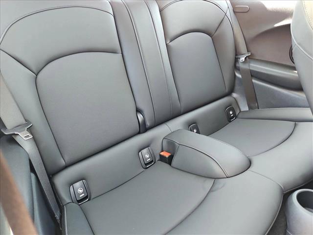 used 2024 MINI Hardtop car, priced at $29,007