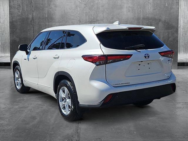 used 2020 Toyota Highlander Hybrid car, priced at $25,947
