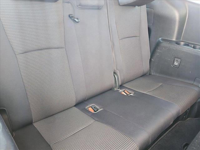 used 2020 Toyota Highlander Hybrid car, priced at $24,999