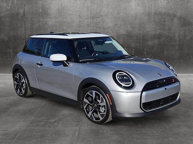 used 2025 MINI Hardtop car, priced at $34,424