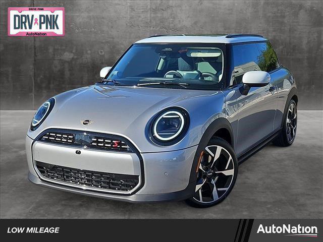 used 2025 MINI Hardtop car, priced at $34,424