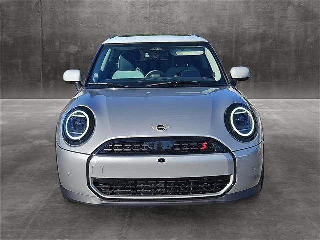 used 2025 MINI Hardtop car, priced at $34,424