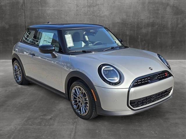 new 2025 MINI Hardtop car, priced at $35,595