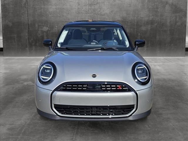 new 2025 MINI Hardtop car, priced at $35,595