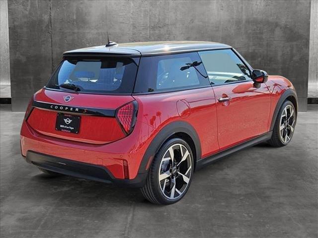 new 2025 MINI Hardtop car, priced at $35,595