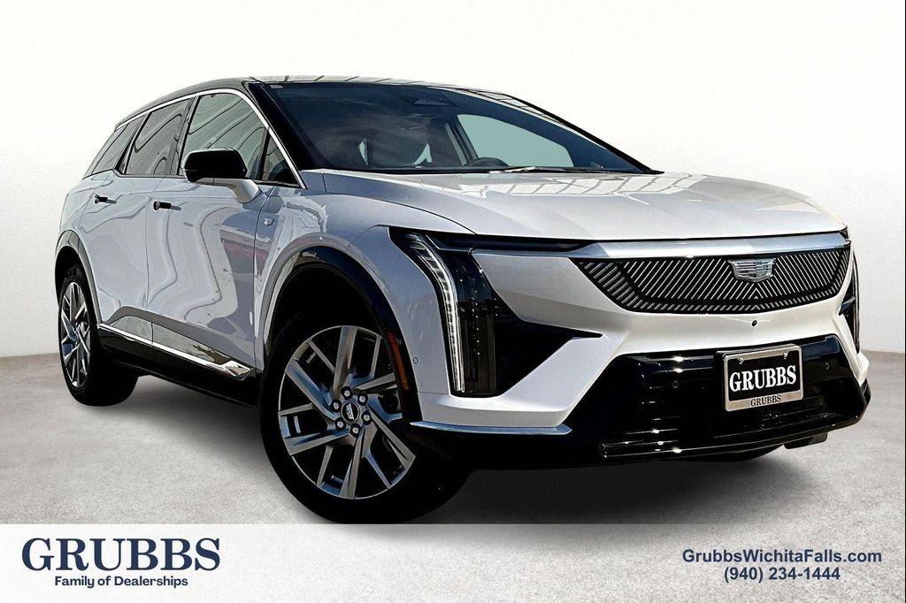 new 2025 Cadillac OPTIQ car, priced at $56,889