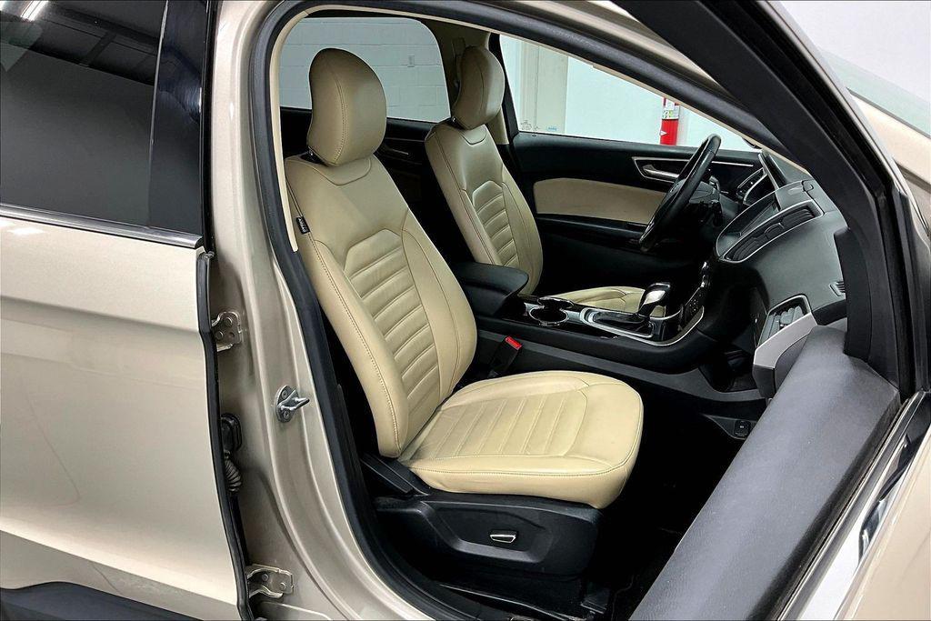 used 2017 Ford Edge car, priced at $12,000