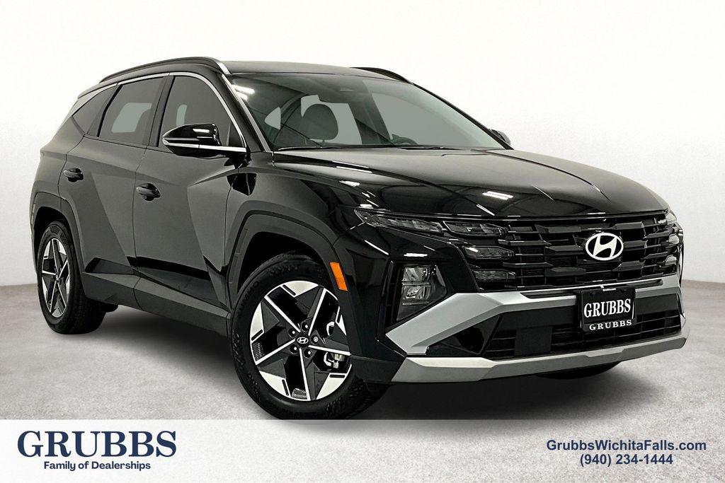 used 2025 Hyundai Tucson car, priced at $32,000