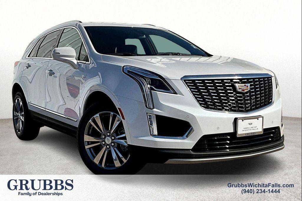 new 2025 Cadillac XT5 car, priced at $57,415