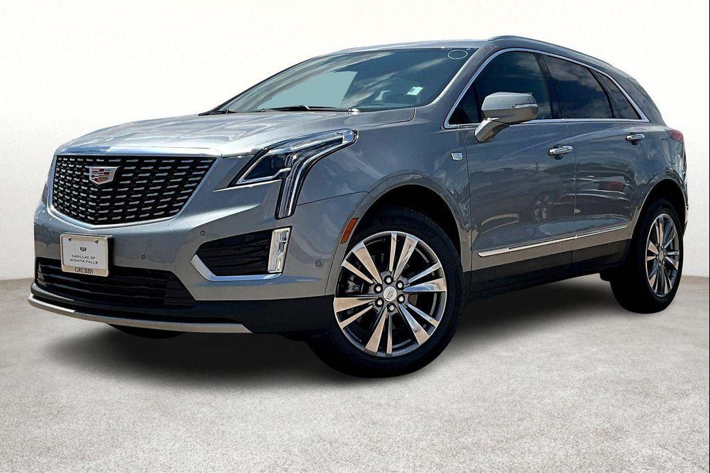 new 2025 Cadillac XT5 car, priced at $56,465