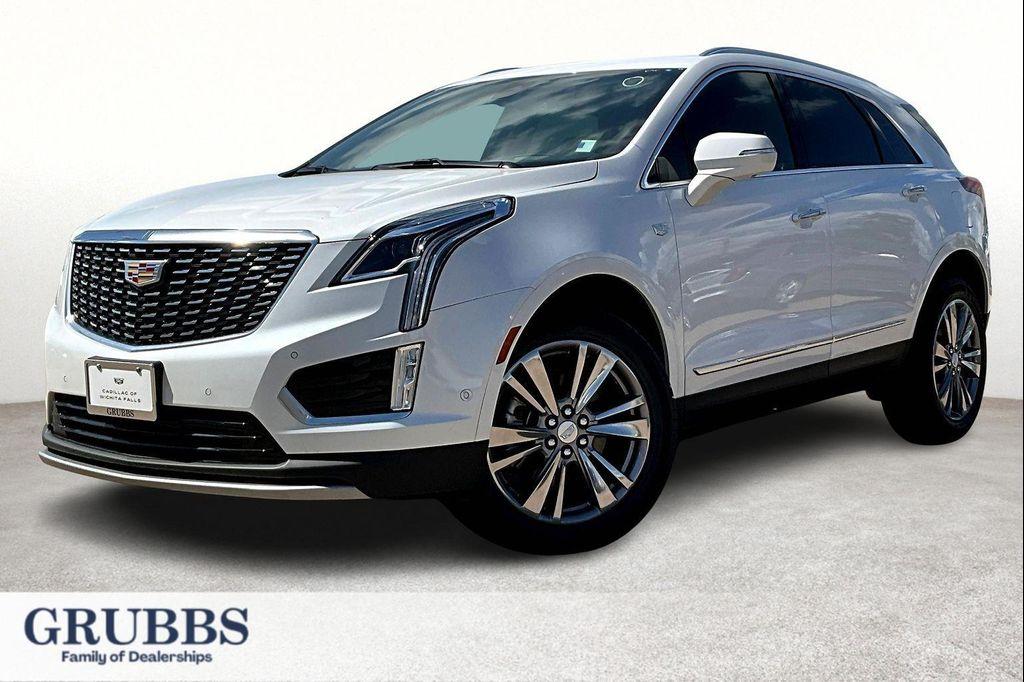 new 2025 Cadillac XT5 car, priced at $57,690